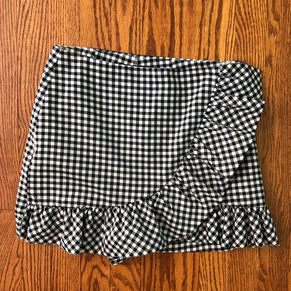 Forever 21 Dresses & Skirts - Forever 21 Gingham Skort
